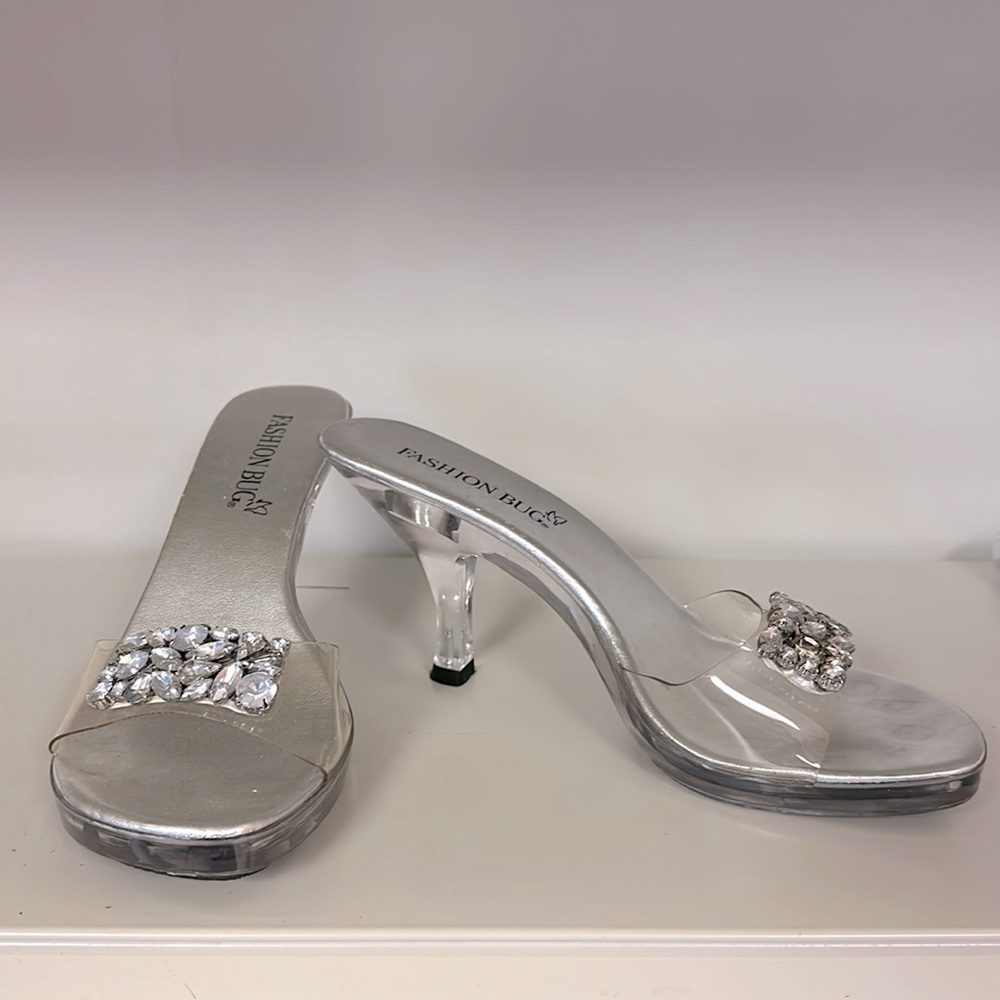 Women’s shoes